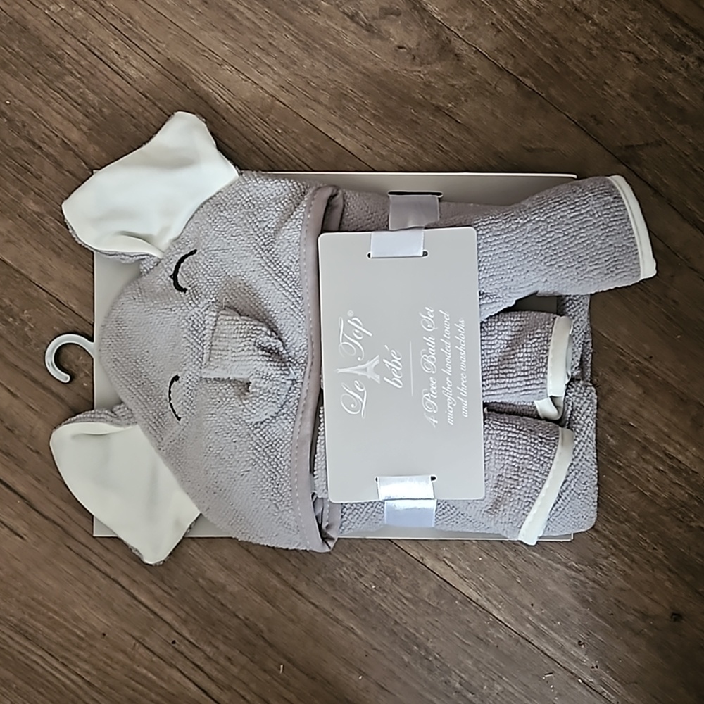 Le Top bebe, 4 piece bath set, grey & ivory, elephant hooded towel & 3 washcloth